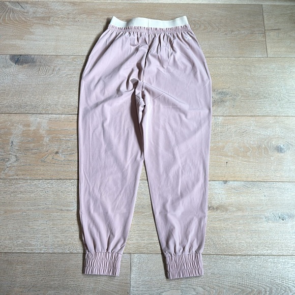 LIKE NEW Jo & Jax lightweight rose dance jogger pants with ankle elastic XXS - Picture 4 of 4
